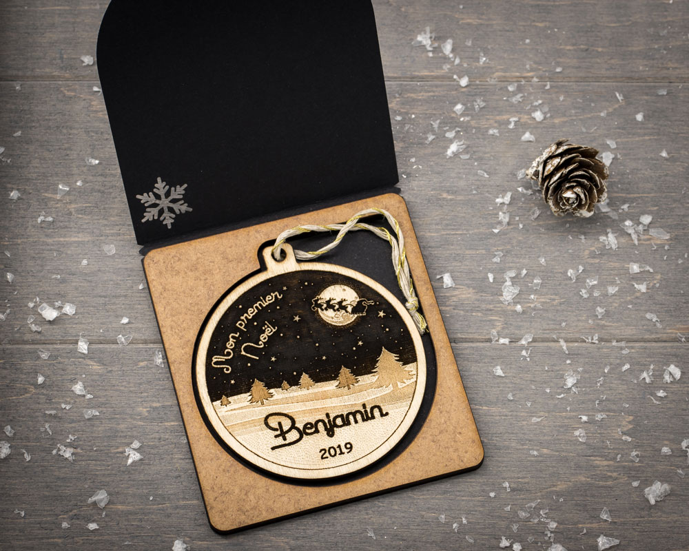 Boule De Noël Personnalisée En Bois Avec Prénom - Décoration Sapin Unique - Cadeau Souvenir Premier Noël