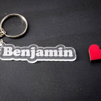 Porte clés transparent personnalisable avec un prénom un mot, un logo ou des chiffres